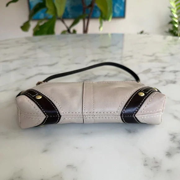 COACH Y2K Vintage Carly Leather Wristlet Mini Bag 40492 Parchment Ivory Brown - Picture 6 of 15